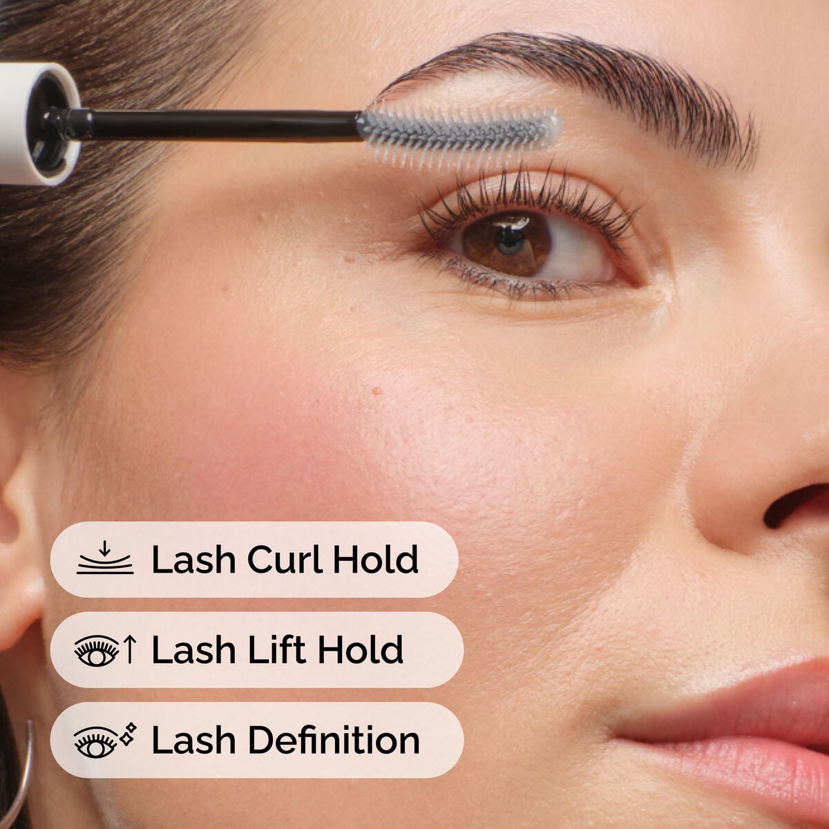 lash-curl-finisher-m1 ord-lash-curl-finisher-model-application-with-benefits.jpg